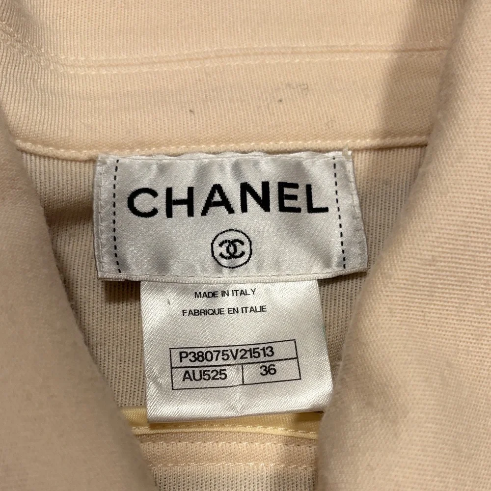 CHANEL Ivory Biker Jacket with Zipper Accents - Picture 2 of 15